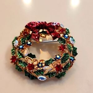 Vintage Christmas Jewel Brooch